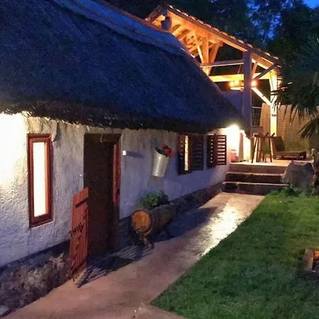 בית נופש 200 Eves Vendeghaz