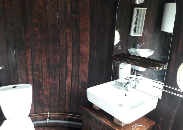 Dom wakacyjny 200 Eves Vendeghaz Balatonalmádi